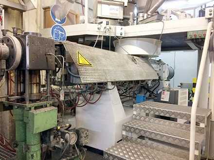 Twin Screw Extruder-1